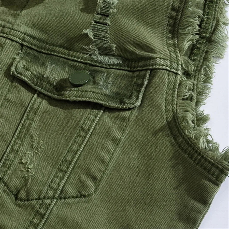Carter Vest